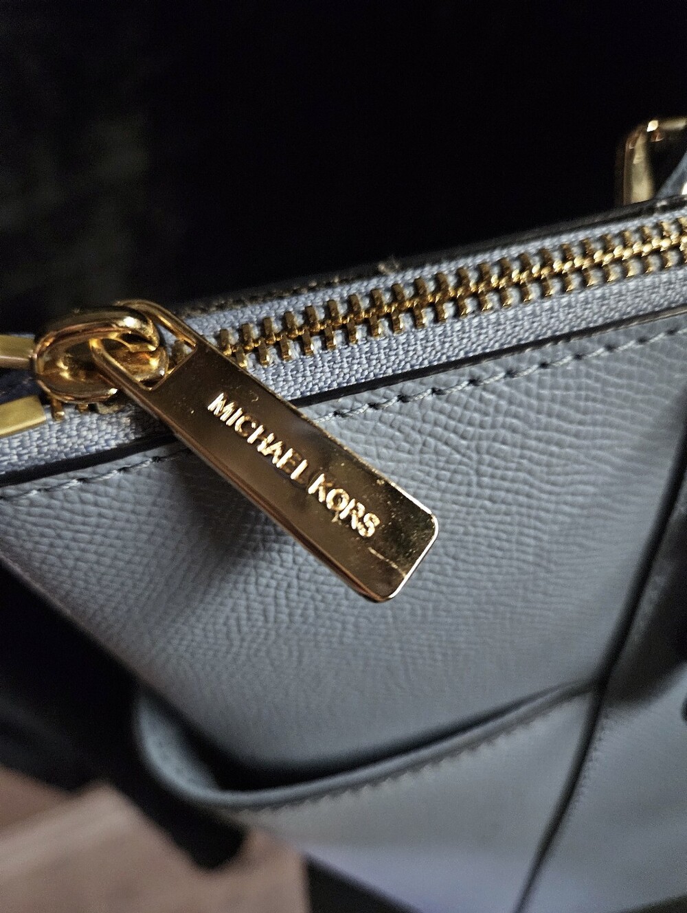 NWOT-Michael Kors Saffiano Leather Jet Set East/West Top Zip Tote - Picture 8 of 14